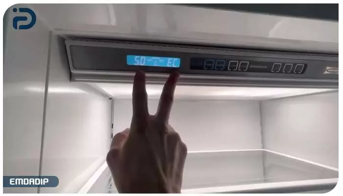 تعمیر یخچال فریزر آریستون در مورد نحوه تنظیم دمای آن