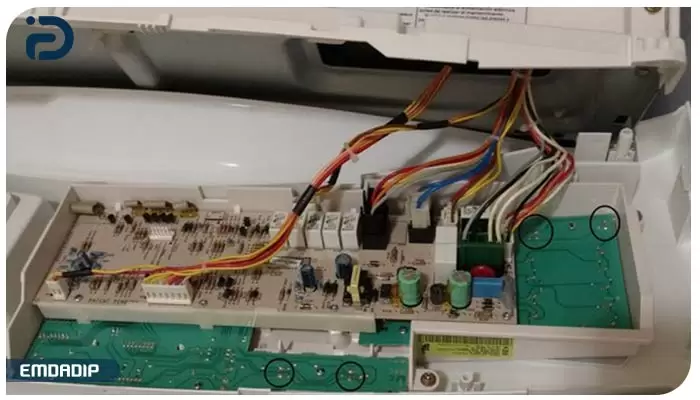 ایراد برد کنترل یکی از دلایل نچرخیدن دیگ ماشین لباسشویی