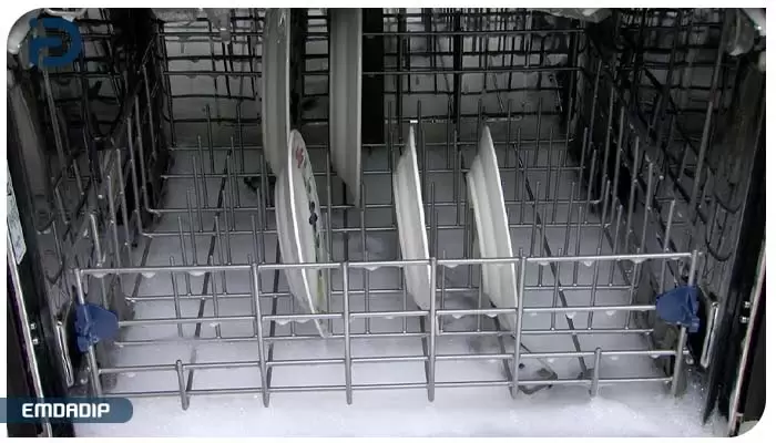 علت جمع شدن کف در ماشین ظرفشویی